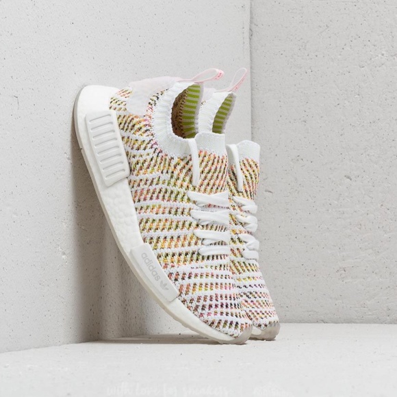 adidas | NMD R1 STLT Primeknit W6.5 - Picture 3 of 9